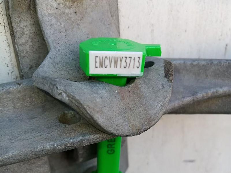 Photo of magnesium ingot packing