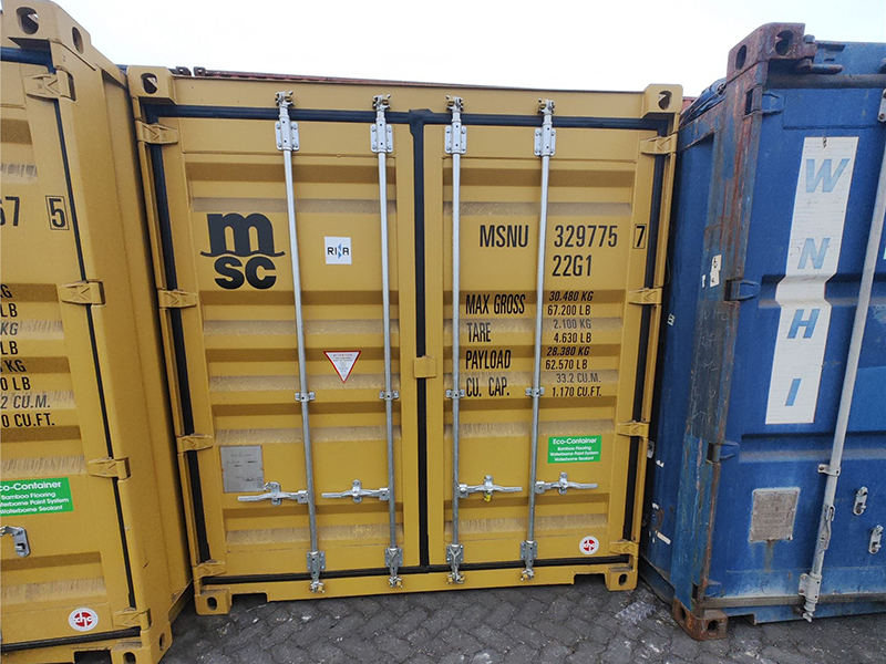 Metal silicon sealed box